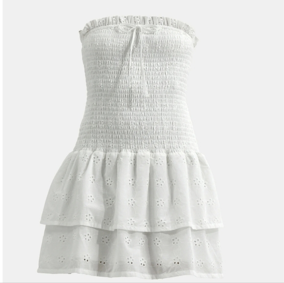 No Boundaries Dresses & Skirts - NWT No Boundaries Strapless Smocked Eyelet Ruffle Dress, L, White